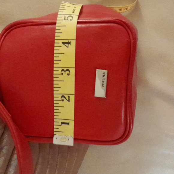 🌺PERLINA RED LEATHER TUBULAR Handbag - Picture 7 of 9
